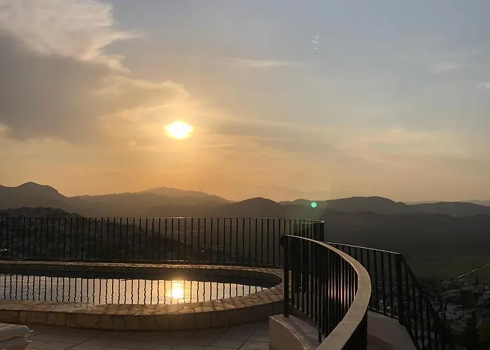 Villa Luz Del Monte *